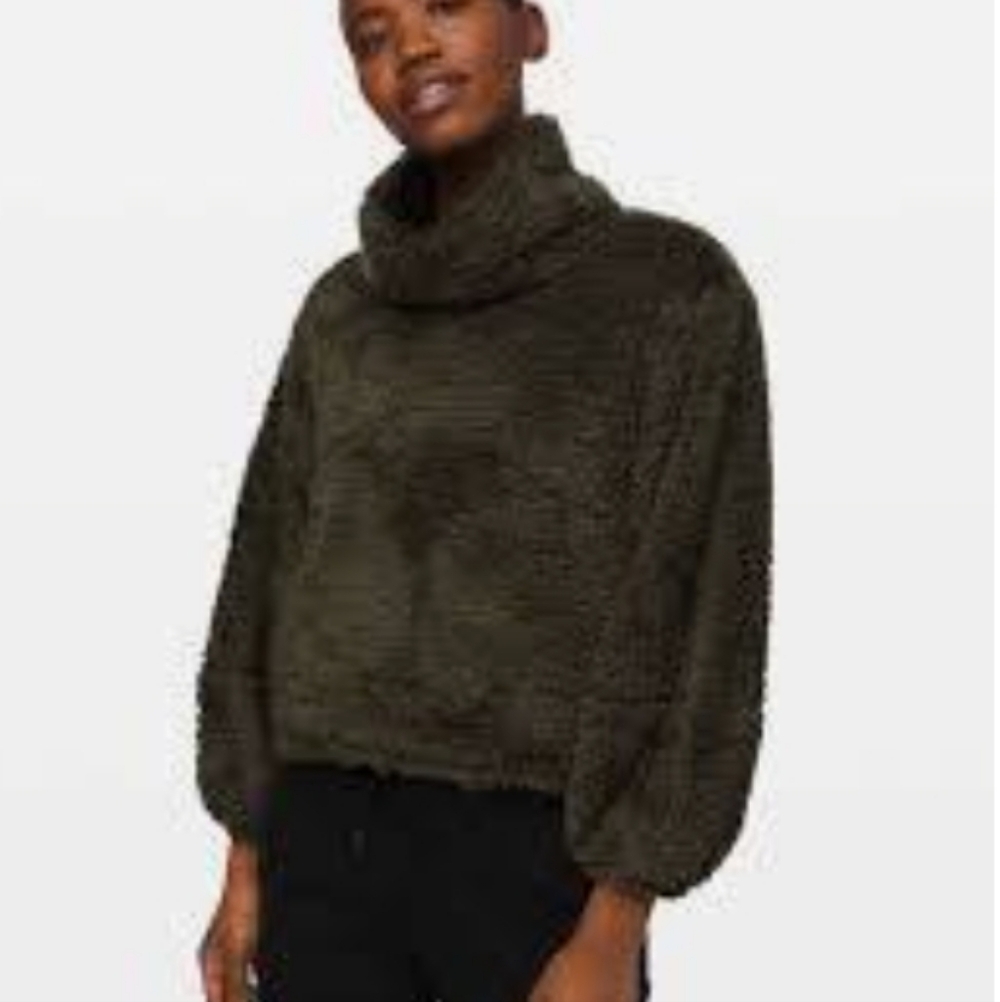 Lululemon Warmth Restore Pullover - image 3